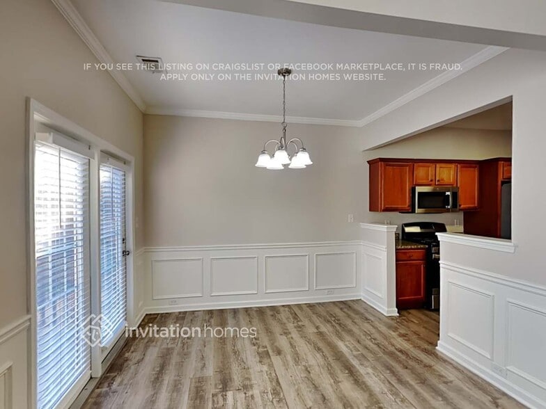 Building Photo - 166 Grenier Terrace NE