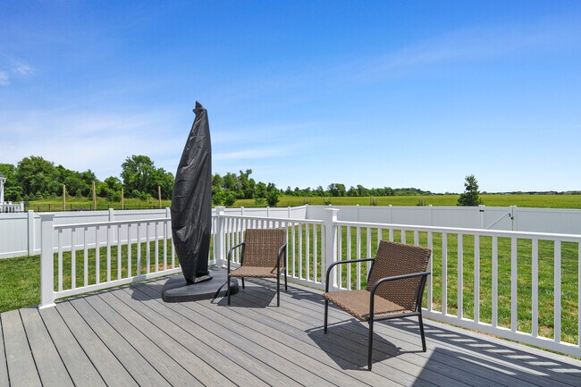 Building Photo - 150 Cilento Dr