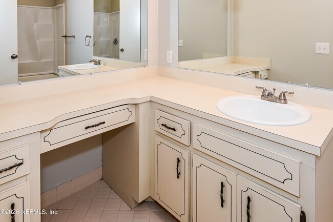 Building Photo - 12845 Julington Forest Dr E