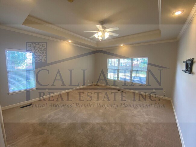 Building Photo - Sherwood Stone Hill 5 Bedroom Home