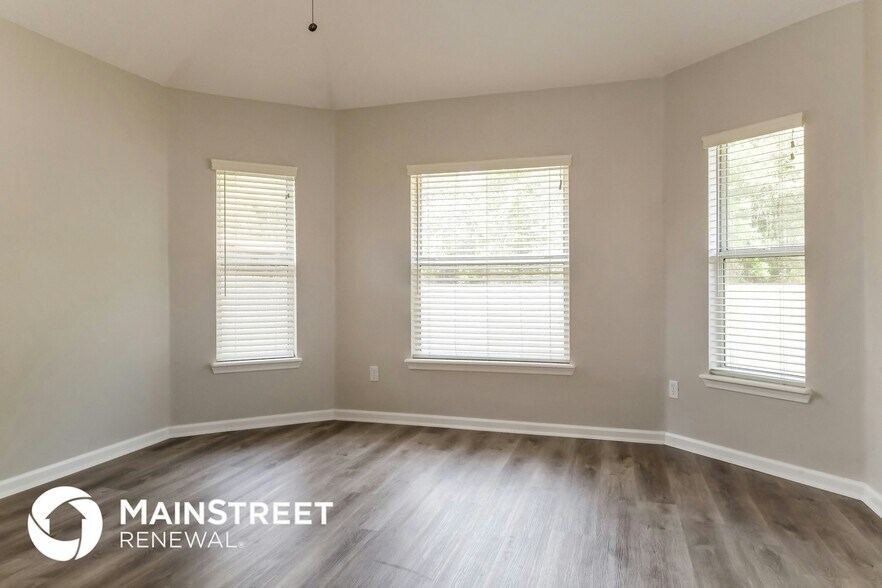 Building Photo - 86068 Sand Hickory Trail