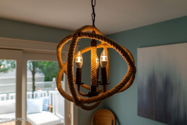 Building Photo - 413 13th Ave