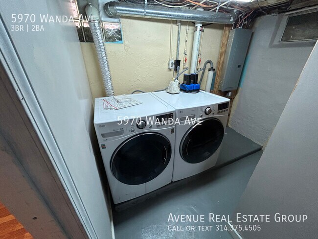 Building Photo - 5970 Wanda Ave