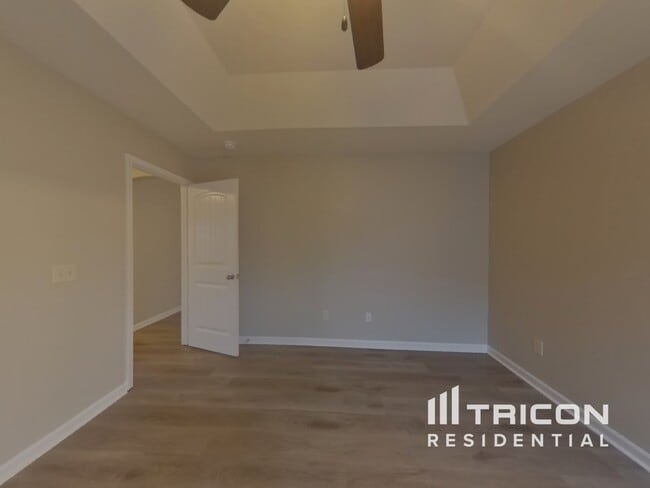 Building Photo - 205 Terilyn Ct