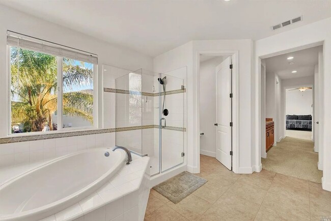 Building Photo - 107 Brighton Cir