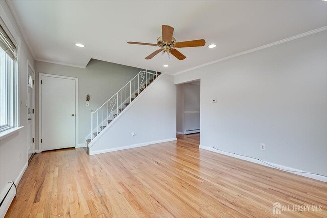 Building Photo - 111 Sonora Ave