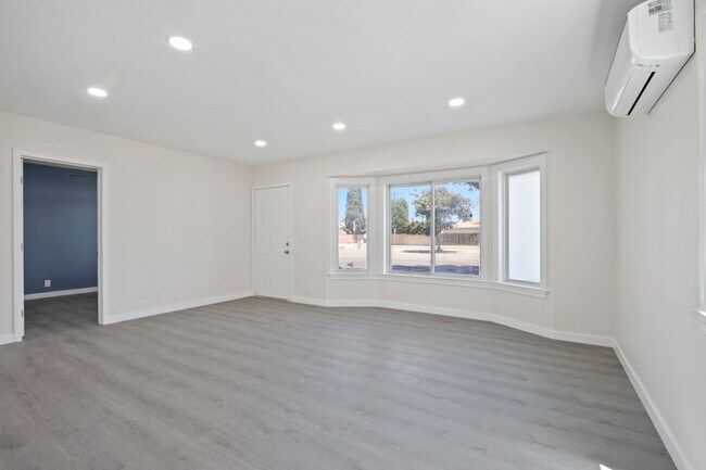 Building Photo - 2348 Revere Ave