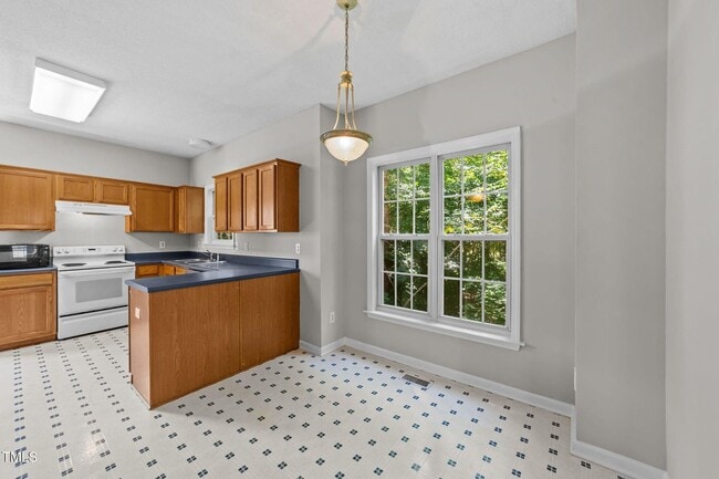 Building Photo - 108 Tarlow Ct