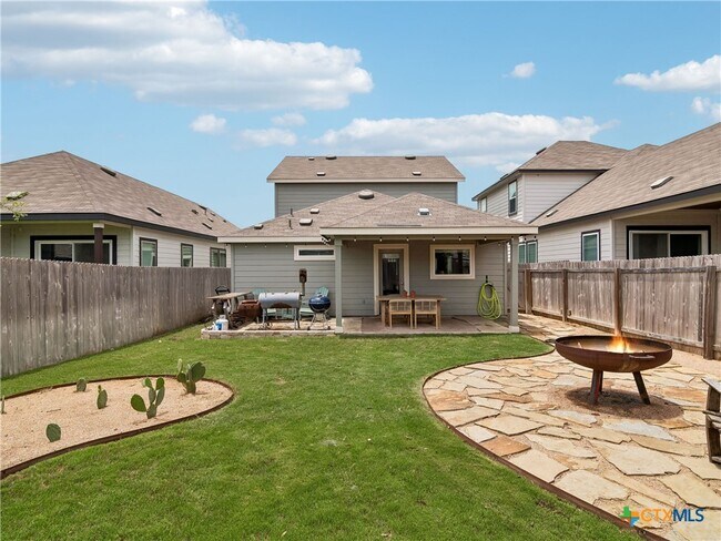 Building Photo - 890 Casetta Trl