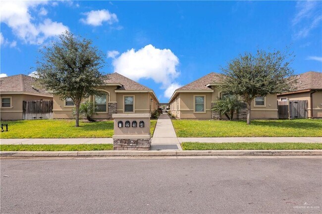 Primary Photo - 23 Harrison St