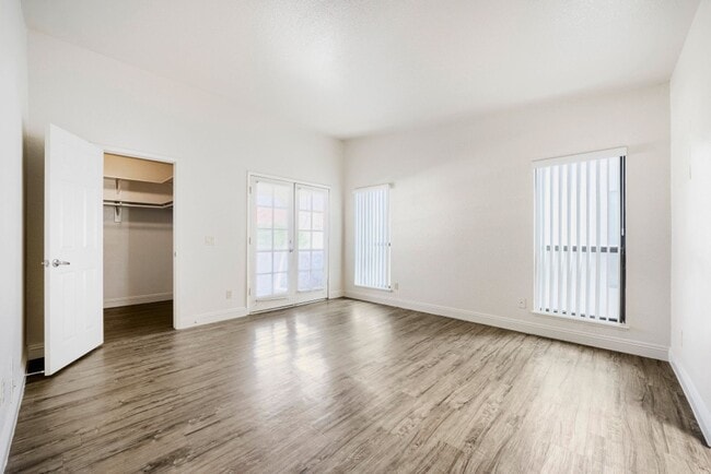 Building Photo - 1412 Bass Dr