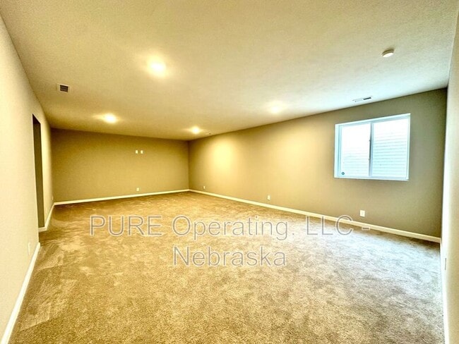 Building Photo - 17451 Tucker St