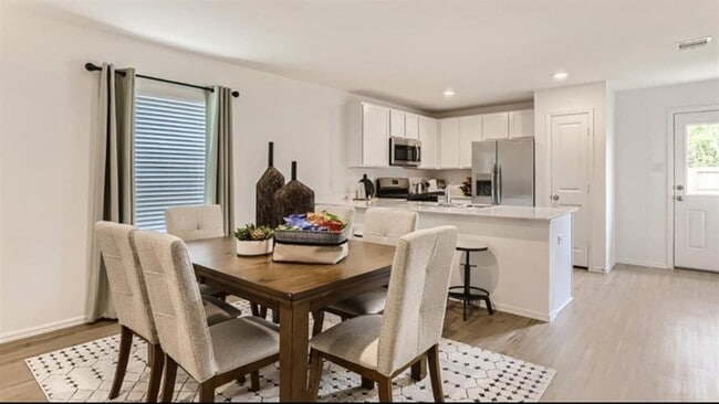 Building Photo - 1218 Millers Pass Dr