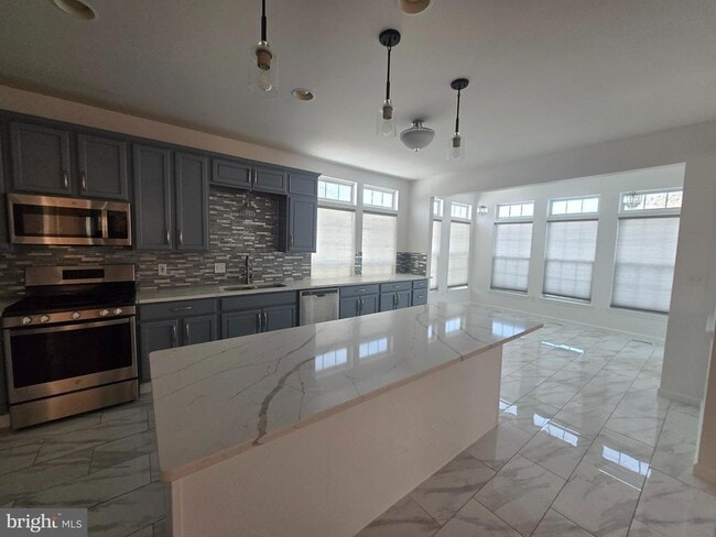 Building Photo - 1702 Allerford Dr