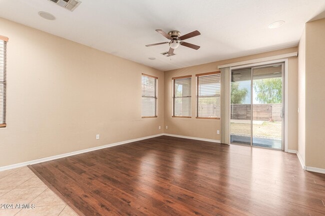 Building Photo - 4706 S Twinleaf Dr