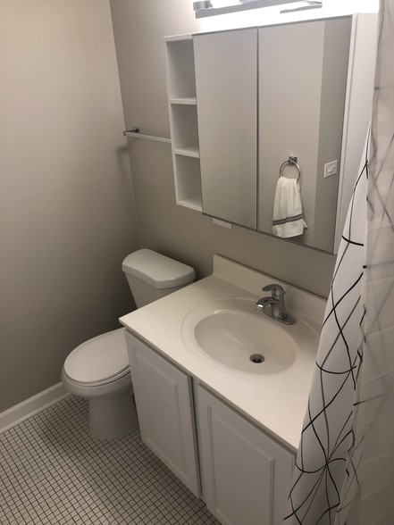 Bathroom - 9718 Bianco Ter