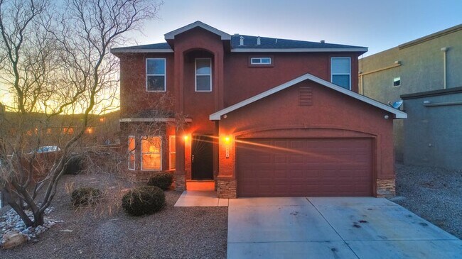 Building Photo - 835 Kipuka Dr NW