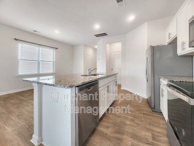 Building Photo - 1322 Wunder Way