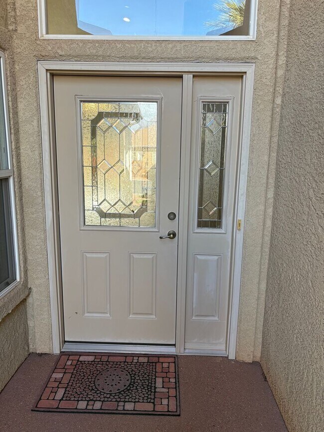 Building Photo - St. George Oasis