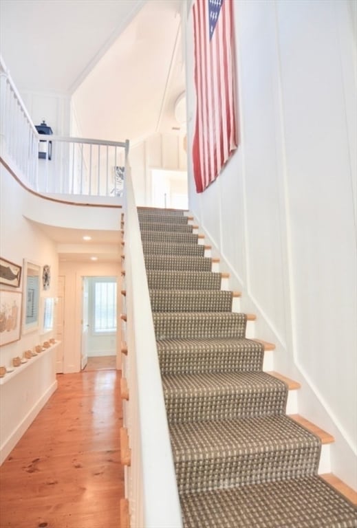 Building Photo - 10 Brant Point Road