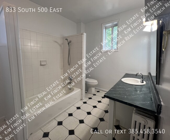 Building Photo - 833 S 500 E