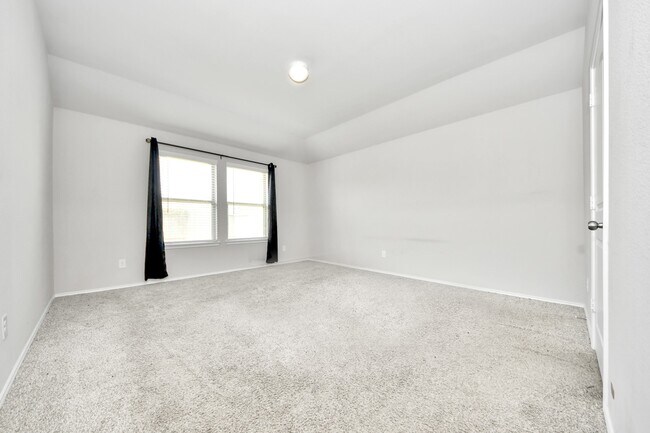 Building Photo - 23431 Harrow Fld Ln