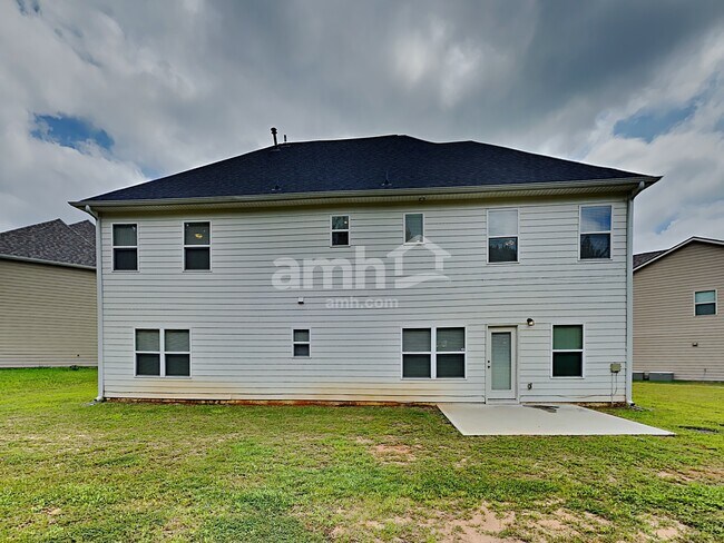 Building Photo - 269 Makenna Dr