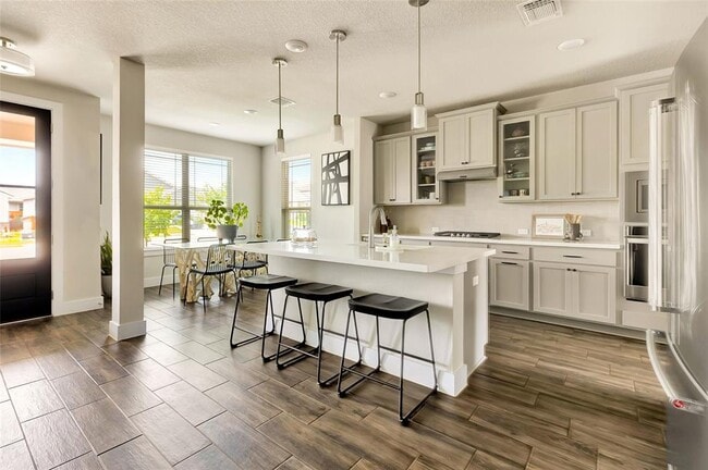 Building Photo - 8415 Laughlin Ln