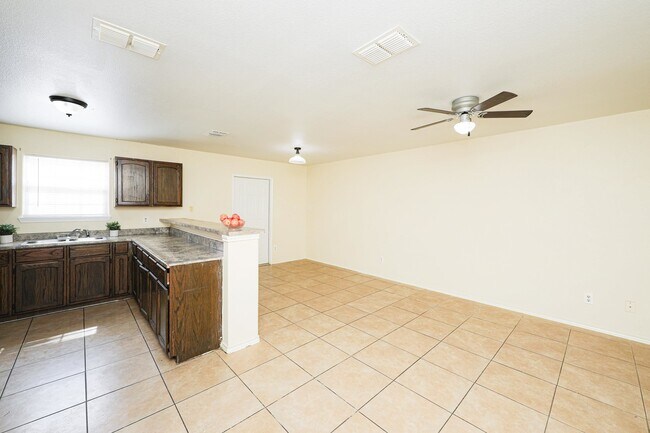 Building Photo - 4203 Marla Dr