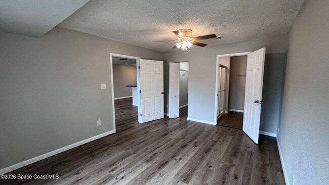 Building Photo - 2137 Laden Rd