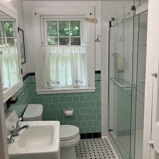 Building Photo - 25 Wachusett Dr
