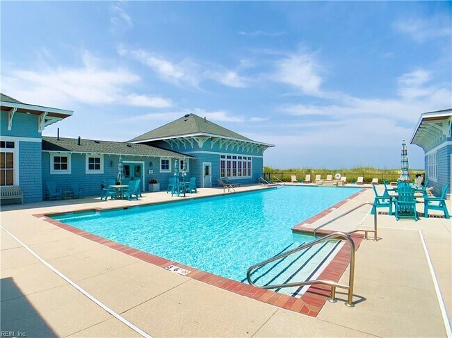 Building Photo - EAST BEACH