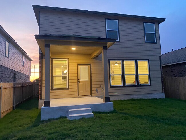 Building Photo - 14503 Jefferson Craig Ln