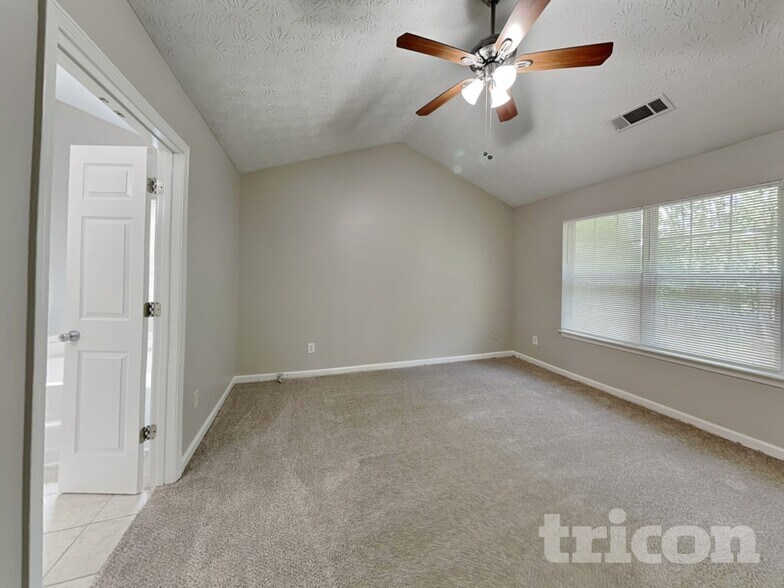 Building Photo - 931 Tilford Point Pl