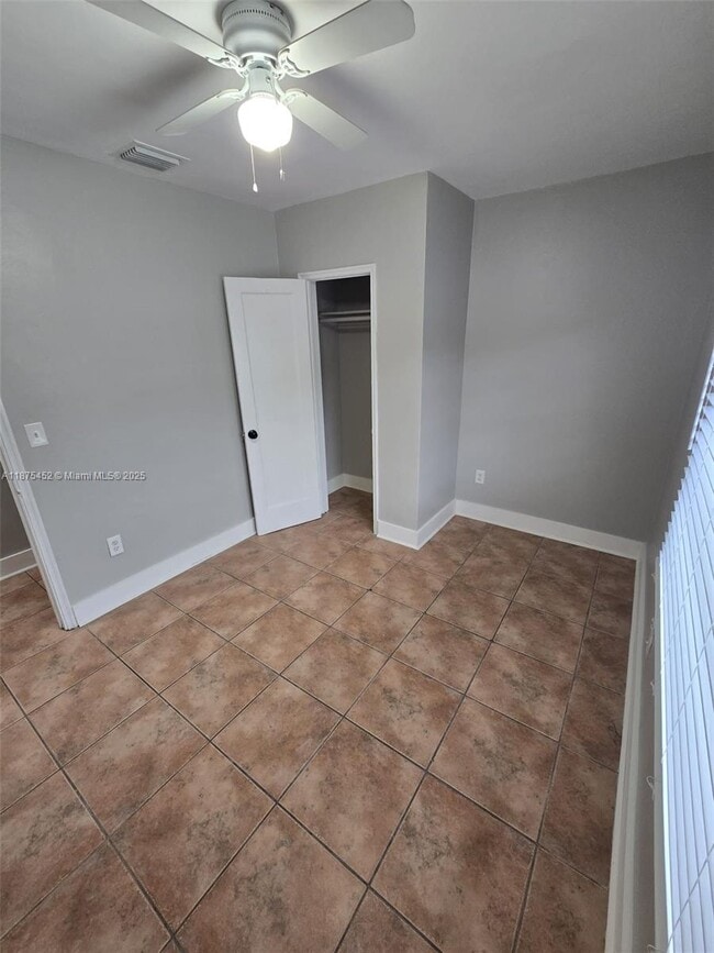 Building Photo - 14420 Monroe St