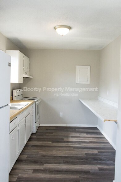 Building Photo - 5102 Tennessee 58