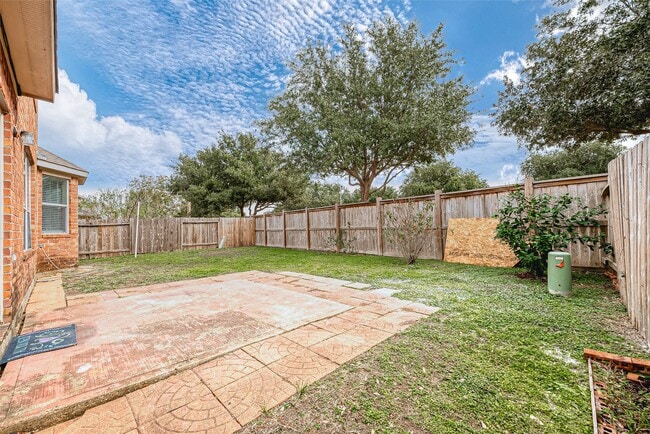 Building Photo - 19903 Diamond Hills Ln