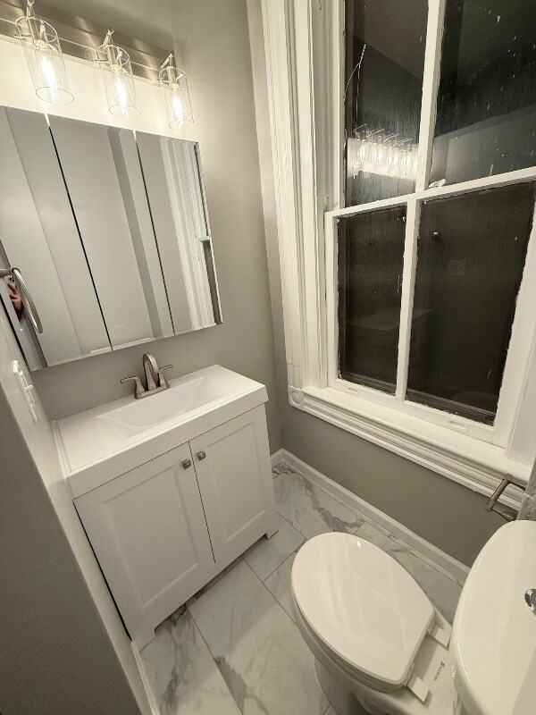 Building Photo - 613 Redgate Ave