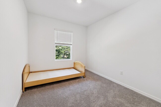 Building Photo - 6356 Sophie Oaks Ct