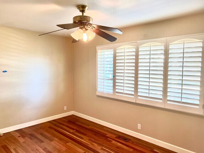 Building Photo - Almaden Valley Ranchette on 1+ Acre | Pool, Horse Property & Views