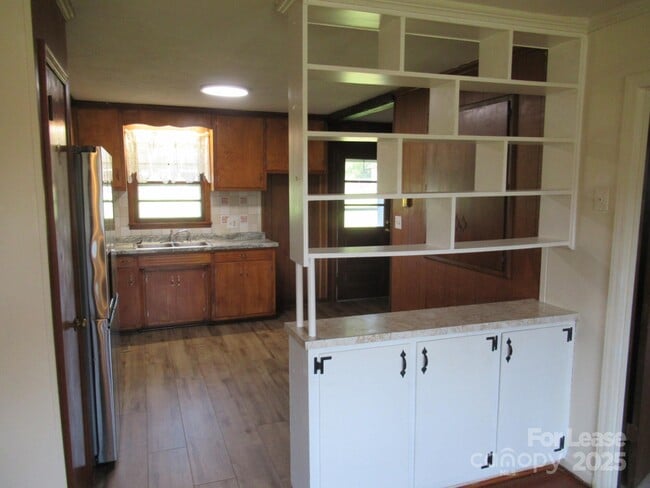 Building Photo - 2084 Shuford Rd