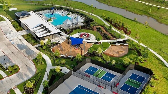 Building Photo - 21903 Wycombe Ter Wy