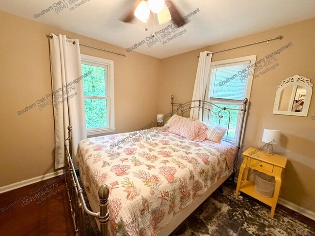 Building Photo - 11 Mizzen Ln