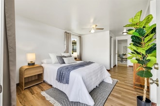 Building Photo - 1425 Kawelu St