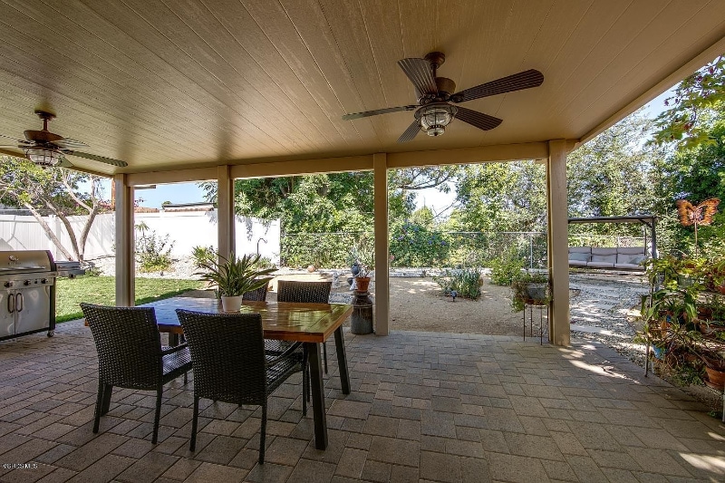 Building Photo - 2251 Markham Ave