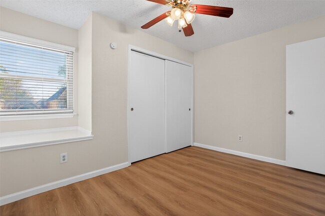 Building Photo - 1211 Berrystone Trail
