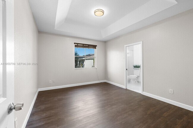 Building Photo - 3952 SW 157th Ave