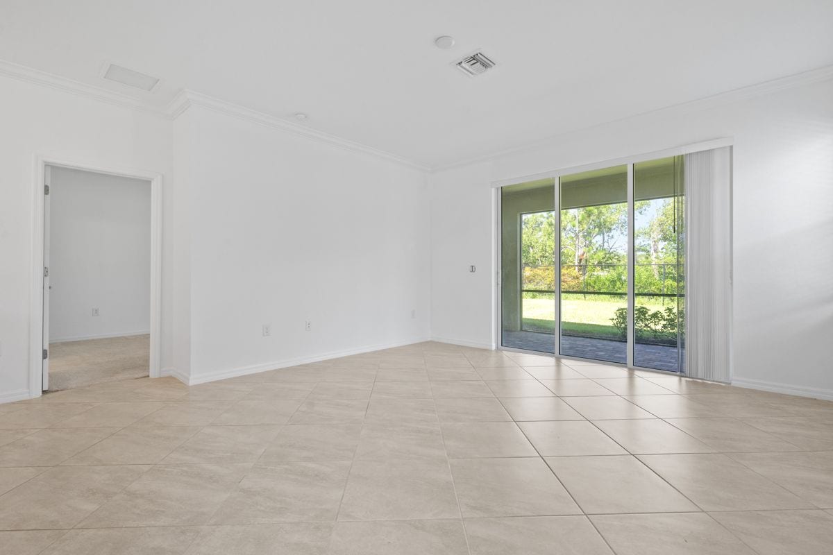 Building Photo - 4288 Lemongrass Dr