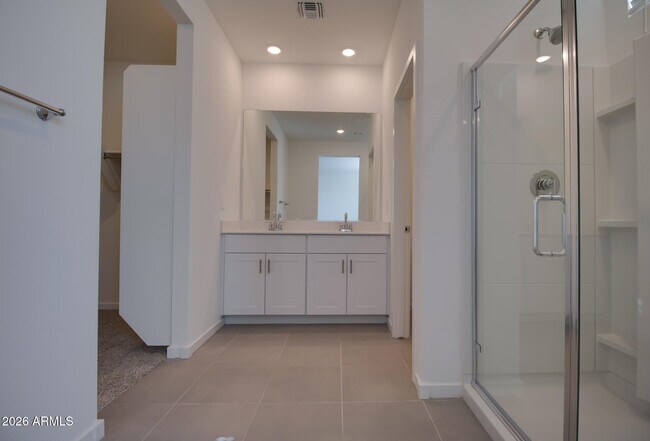 Building Photo - 41655 W Sonoran Trail