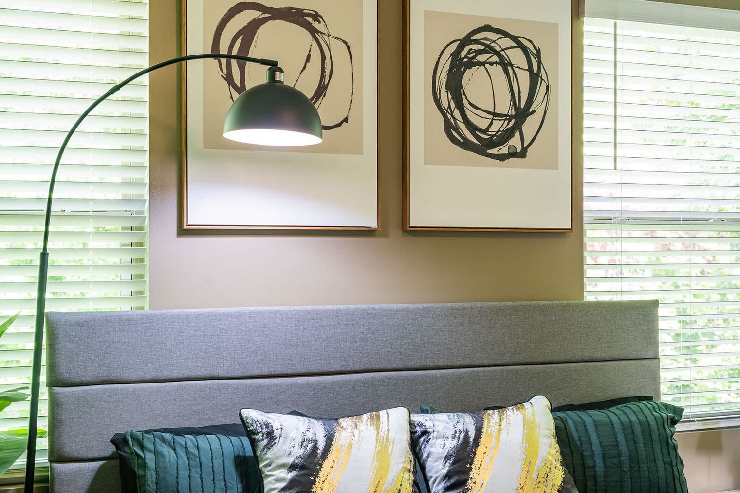 Building Photo - 227 Socket St